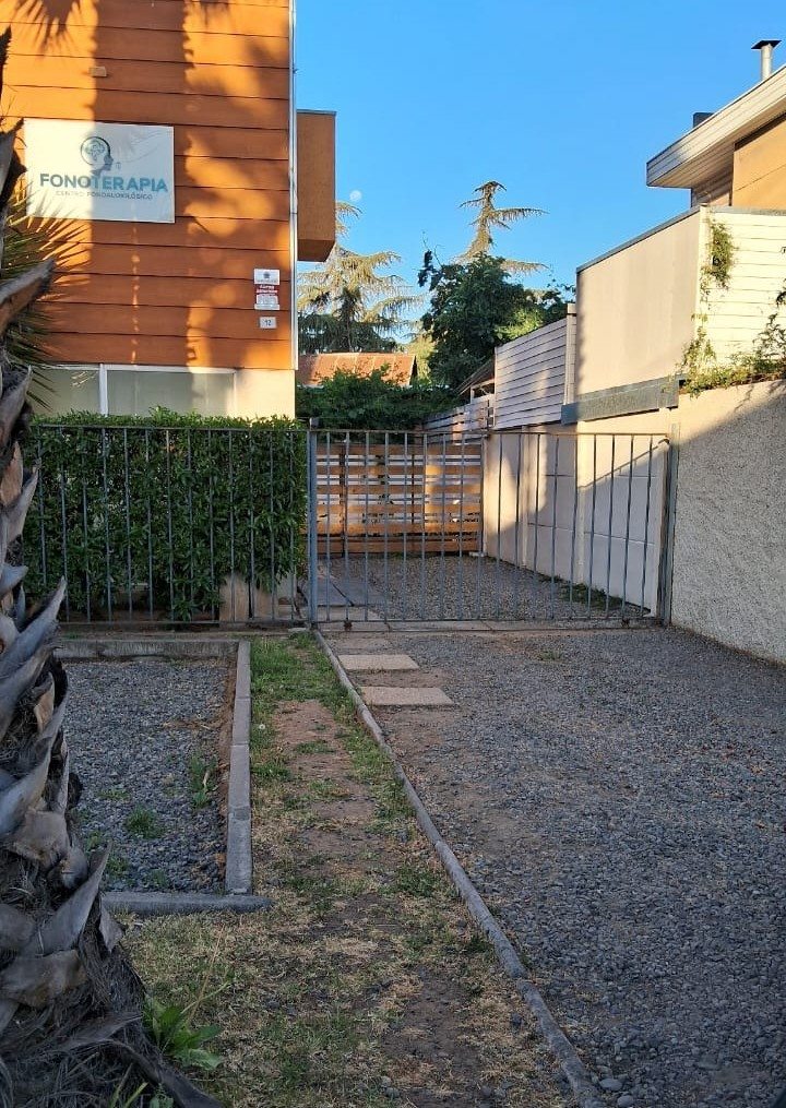 ENTRADA PARA 4 ESTACIONAMIENTOS, MAS PUBLICOS