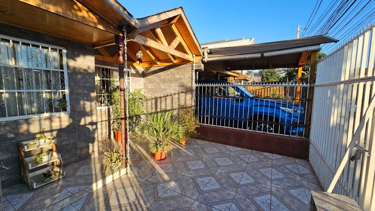 Casa en Venta en Maipú, Moderna Vivienda con Excelente Conectividad (150148)