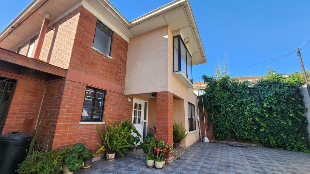 Casa en Venta en Maipú, Calle caleta de chile uno 18341
