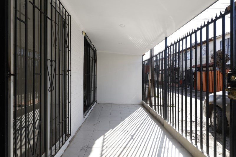 Casa en Venta en Maipú, Ferrocarril con tres norte.