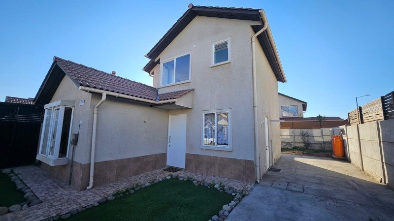 Casa en Venta en Maipú, 4 poniente con bosque alto -villa los castaños
