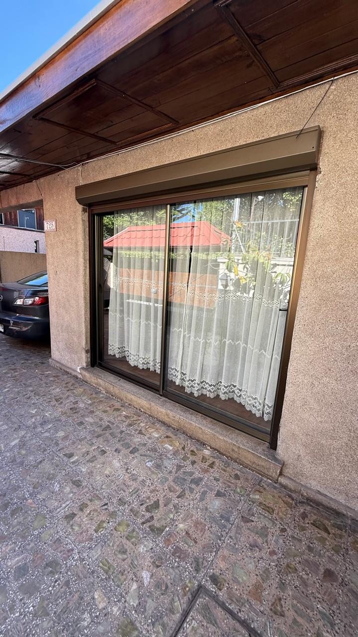 Casa en Venta en Ñuñoa, Juan Moya Interior, Ñuñoa, Región Metropolitana de Santiago 7750000, Chile