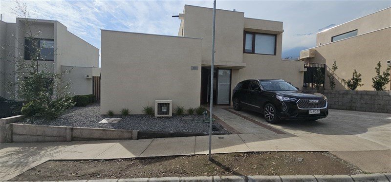 Casa en Venta en Peñalolén, Peñalolen
