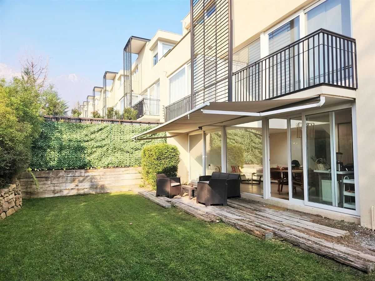 Casa en Venta en Peñalolén, Las Pircas (74863)