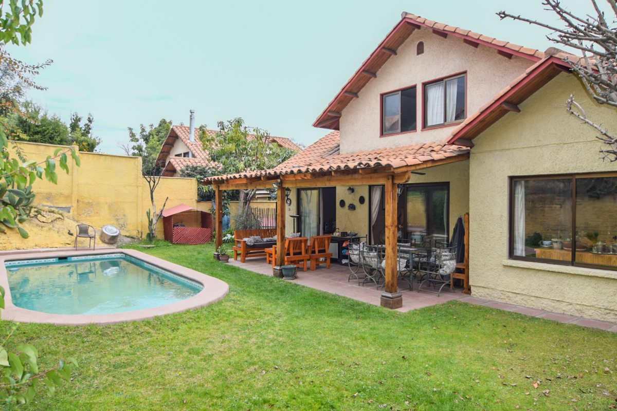 Patio con Piscina