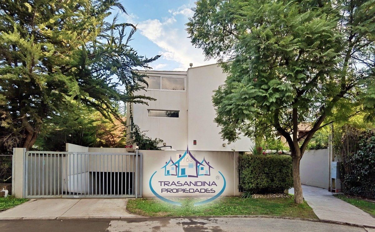 Casa en Venta en Peñalolén, Plazoleta Tres 5195, 7940673 Peñalolén, Región Metropolitana, Chile