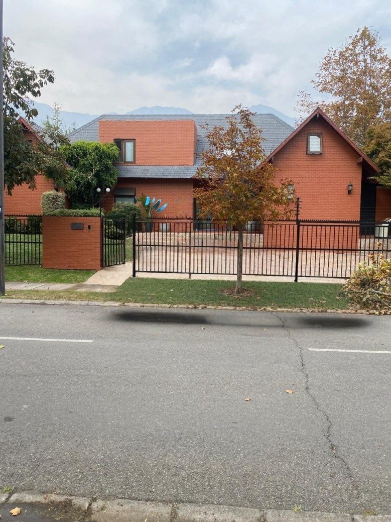 Casa en Venta en Peñalolén, Peñalolén