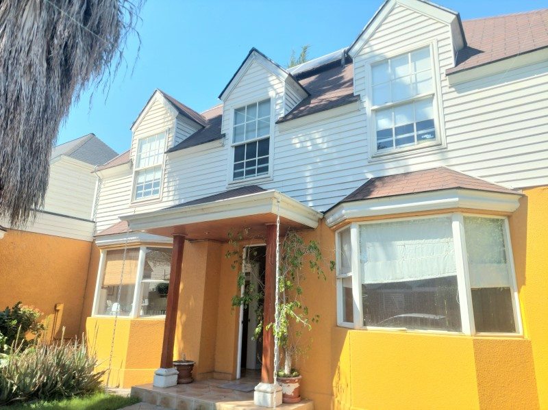 Casa en Venta en Peñalolén, Metro quilin