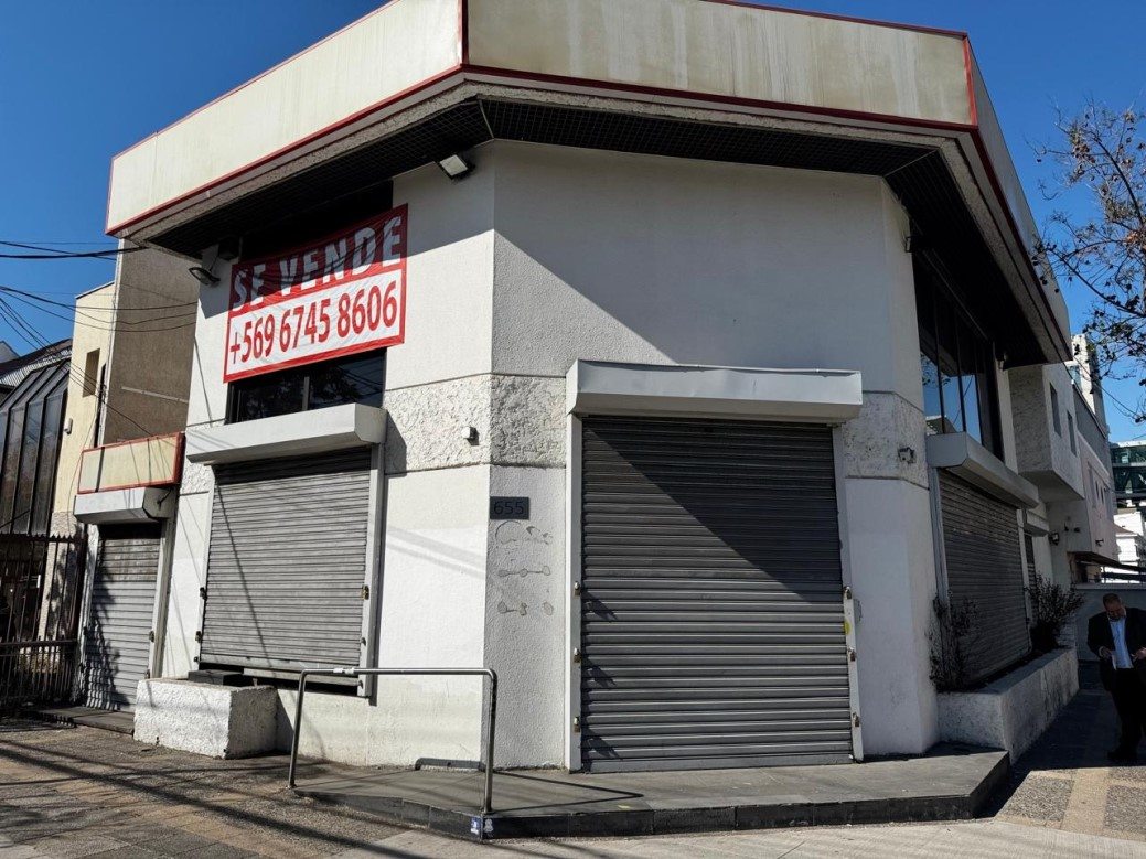 Casa en Venta en Providencia, Local comercial de 385 m2 calle del arzobispo 0655 bellavist