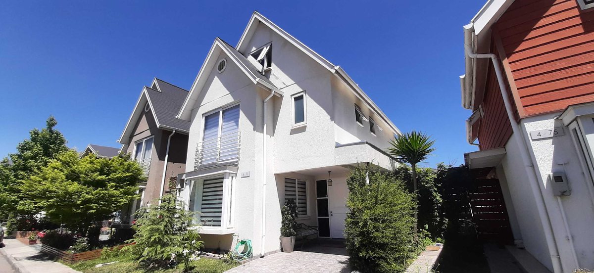 Casa en Venta en Puente Alto, 4d,3b,3pisos, jardines de vizcachas,preciosa (176929)