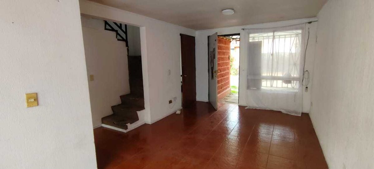 Casa en Venta en Puente Alto, Vivienda Luminosa en Entorno Tranquilo (170984)