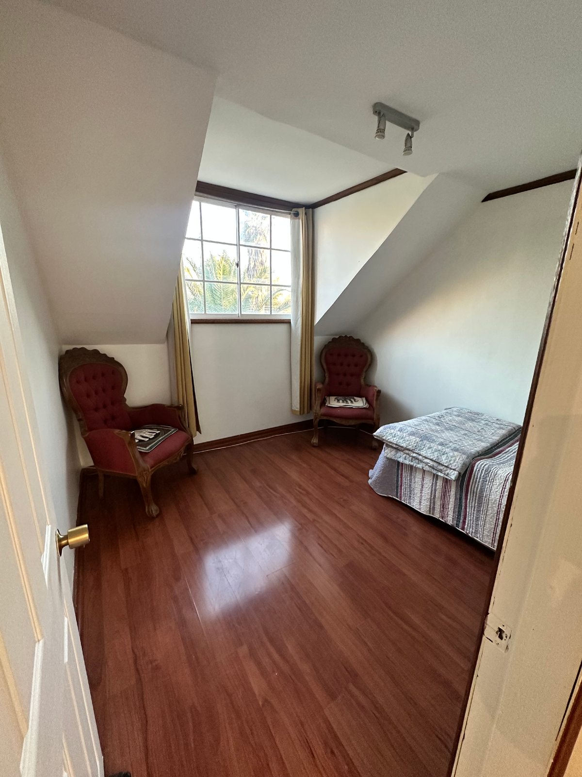 dormitorio 4