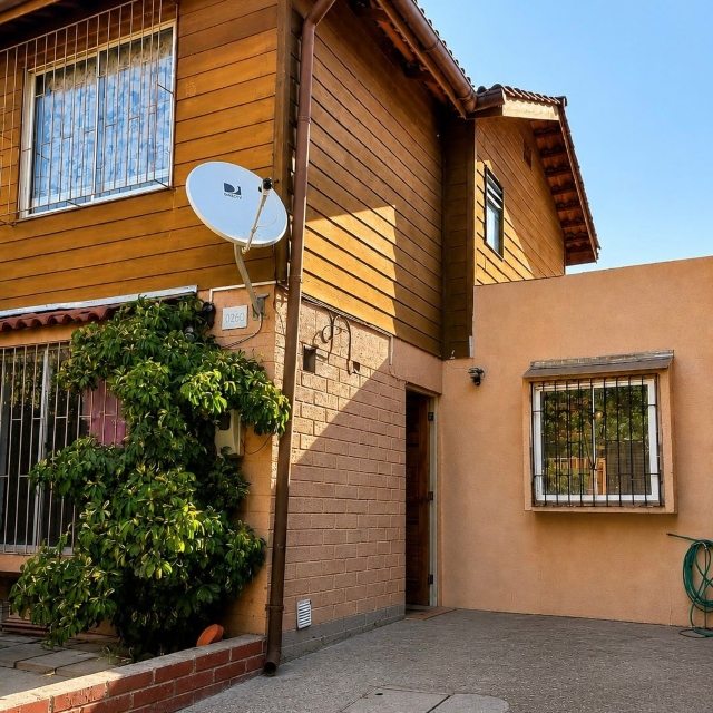 Casa en Venta en Puente Alto, El Llano 0600 – Casas Viejas –  Puente Al