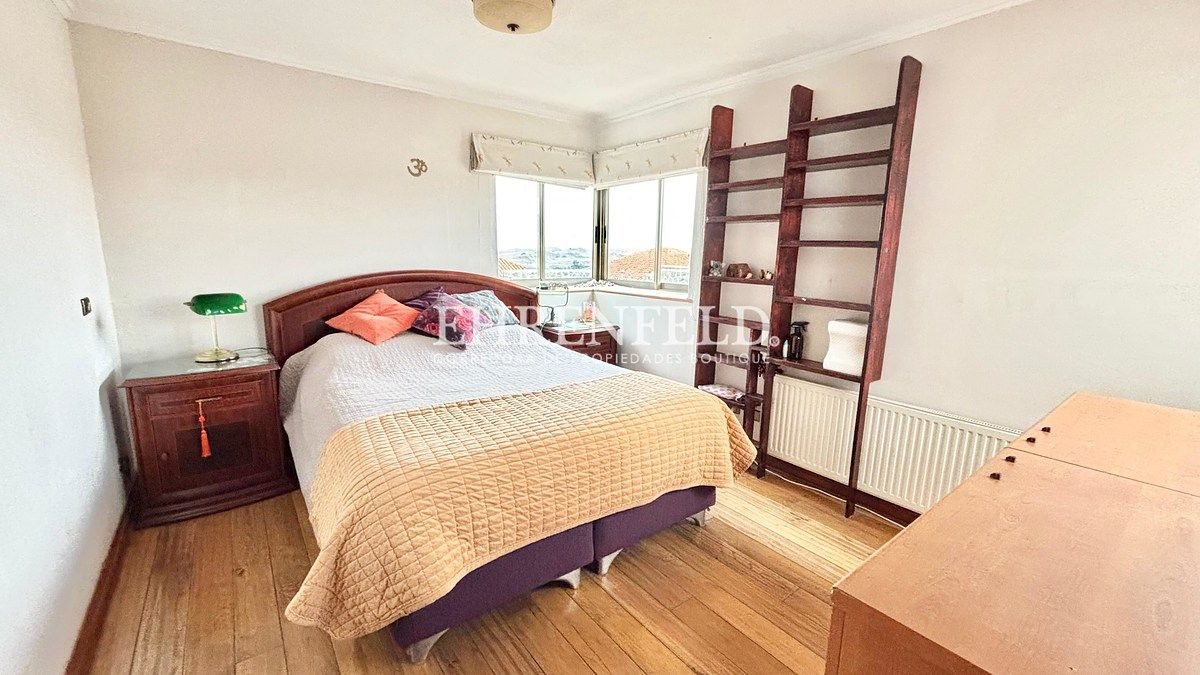 Dormitorio principal en suite.