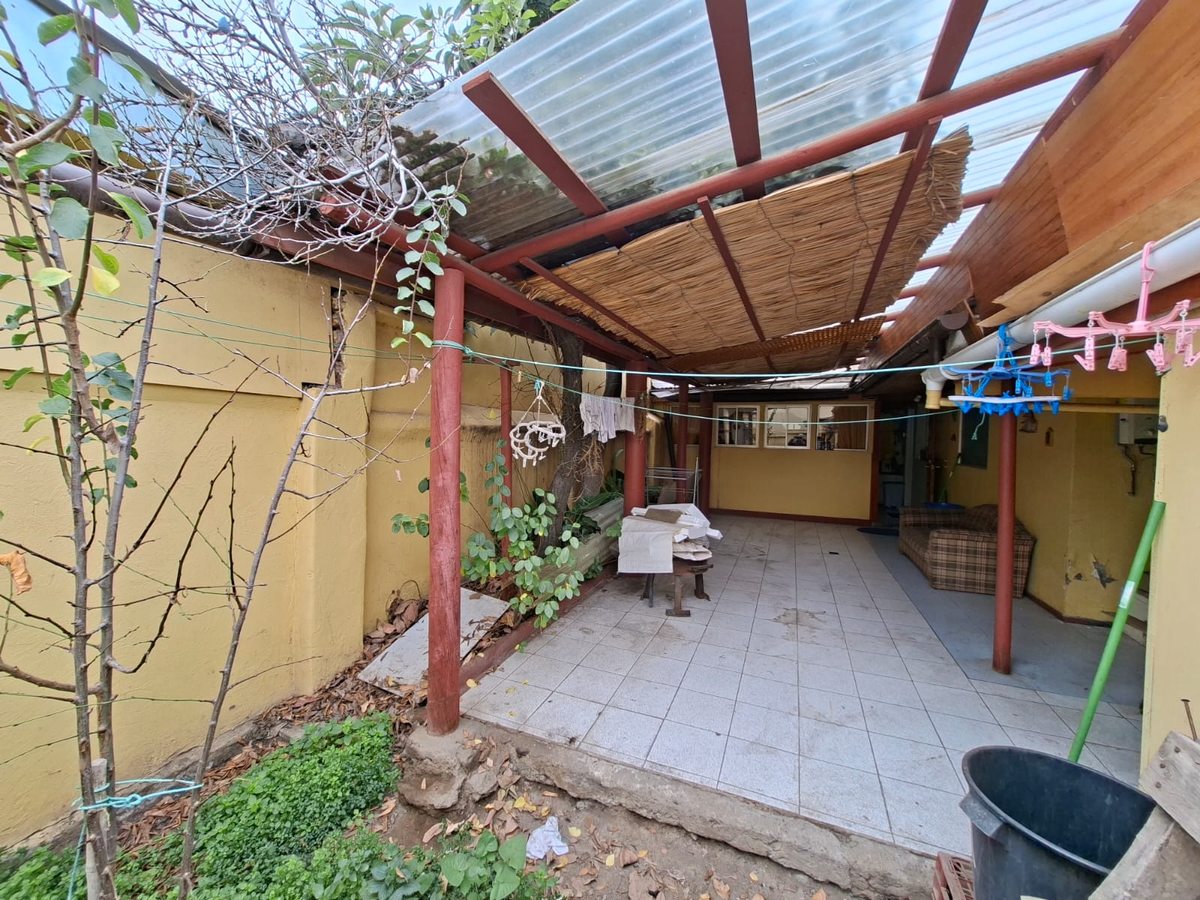 PATIO TECHADO CON LUZ