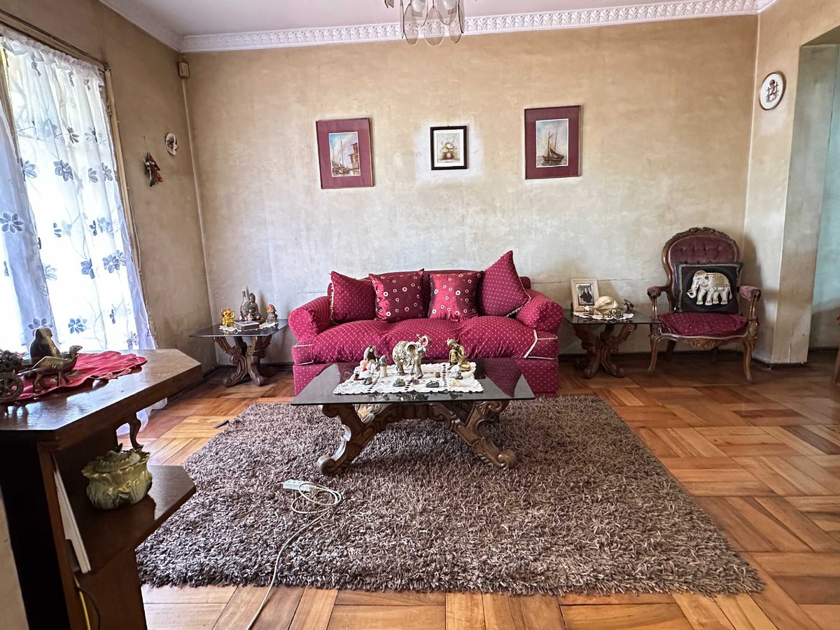 Casa en Venta en Recoleta, Casa Recoleta a cuadras del metro Zapadores (83690)