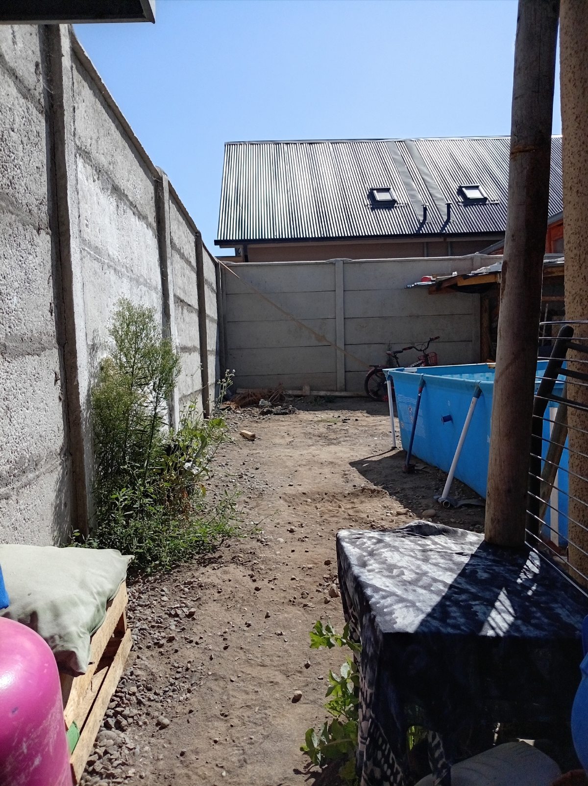 Terreno para ampliar la construcción