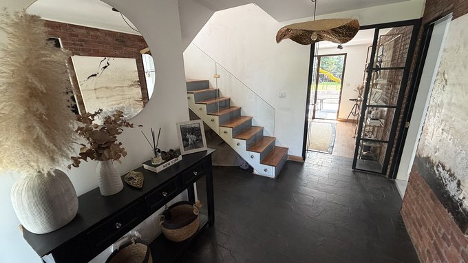 Hall Entrada