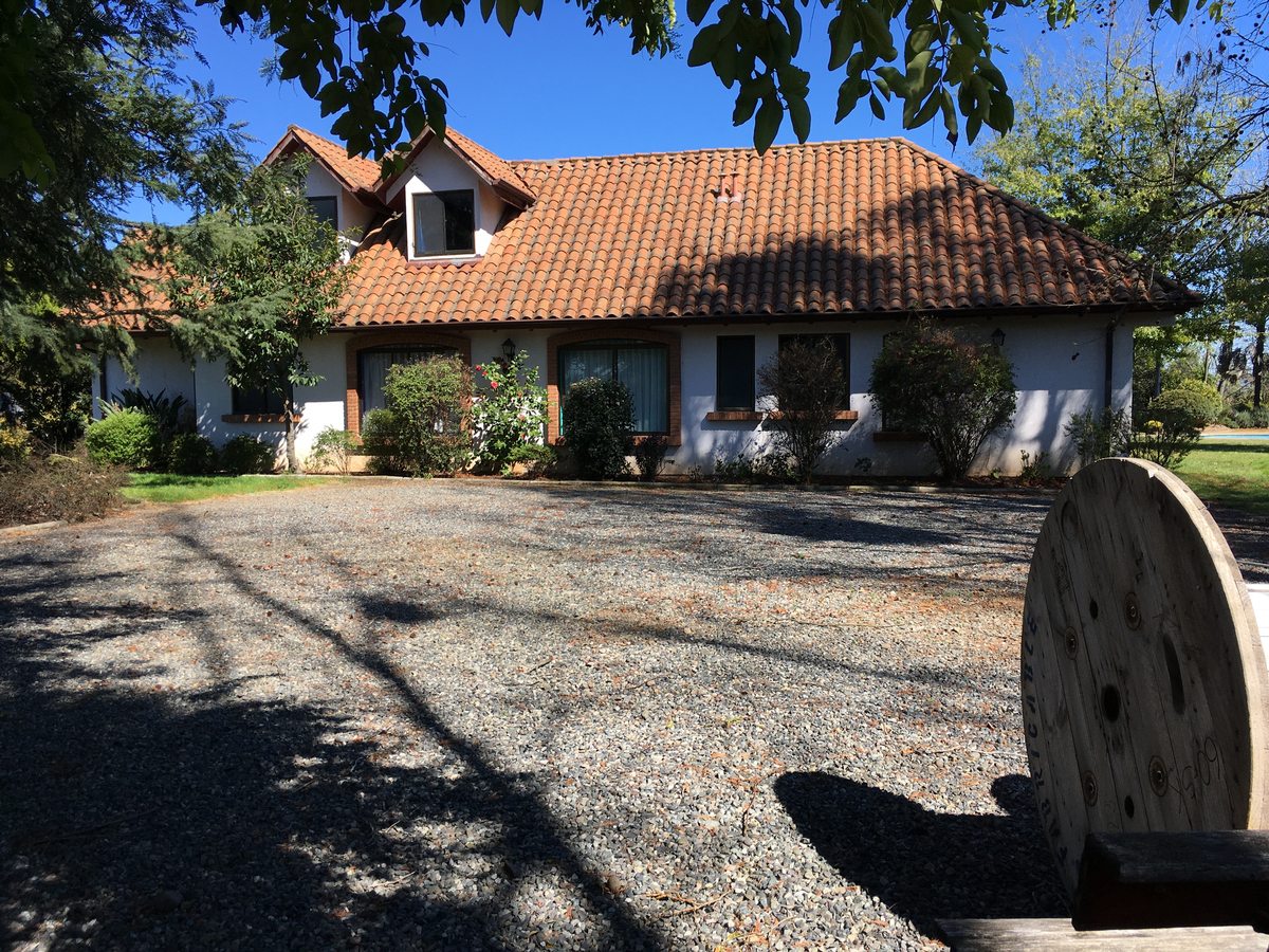 Casa En Venta Sector Oriente Talca.
