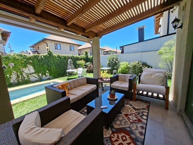 Casa en Venta en Talca, Hacienda Esmeralda II Sector Oriente Talca