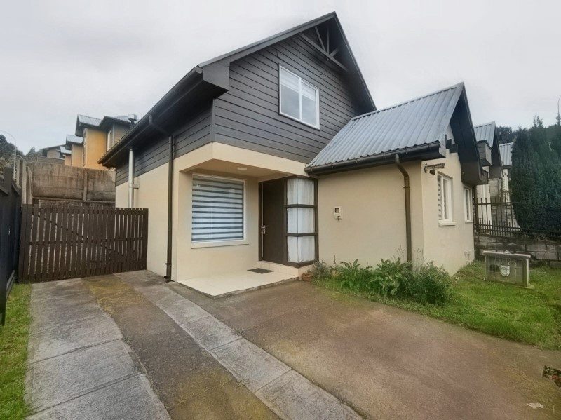 Casa en Venta en Temuco, Se vende preciosa casa hacienda las mariposas, sector norte