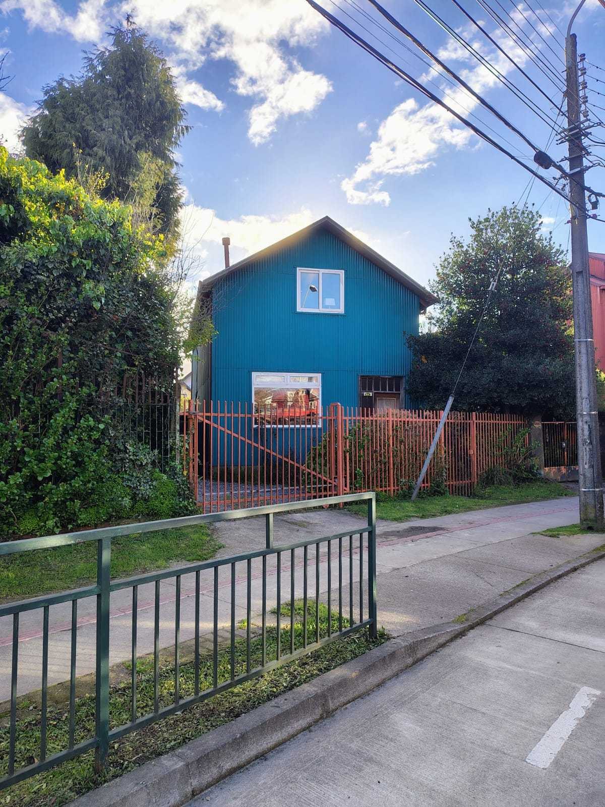 Casa en Venta en Valdivia, Vendo Céntrica y Amplia Casa 2 Pisos - Valdivia (181555)