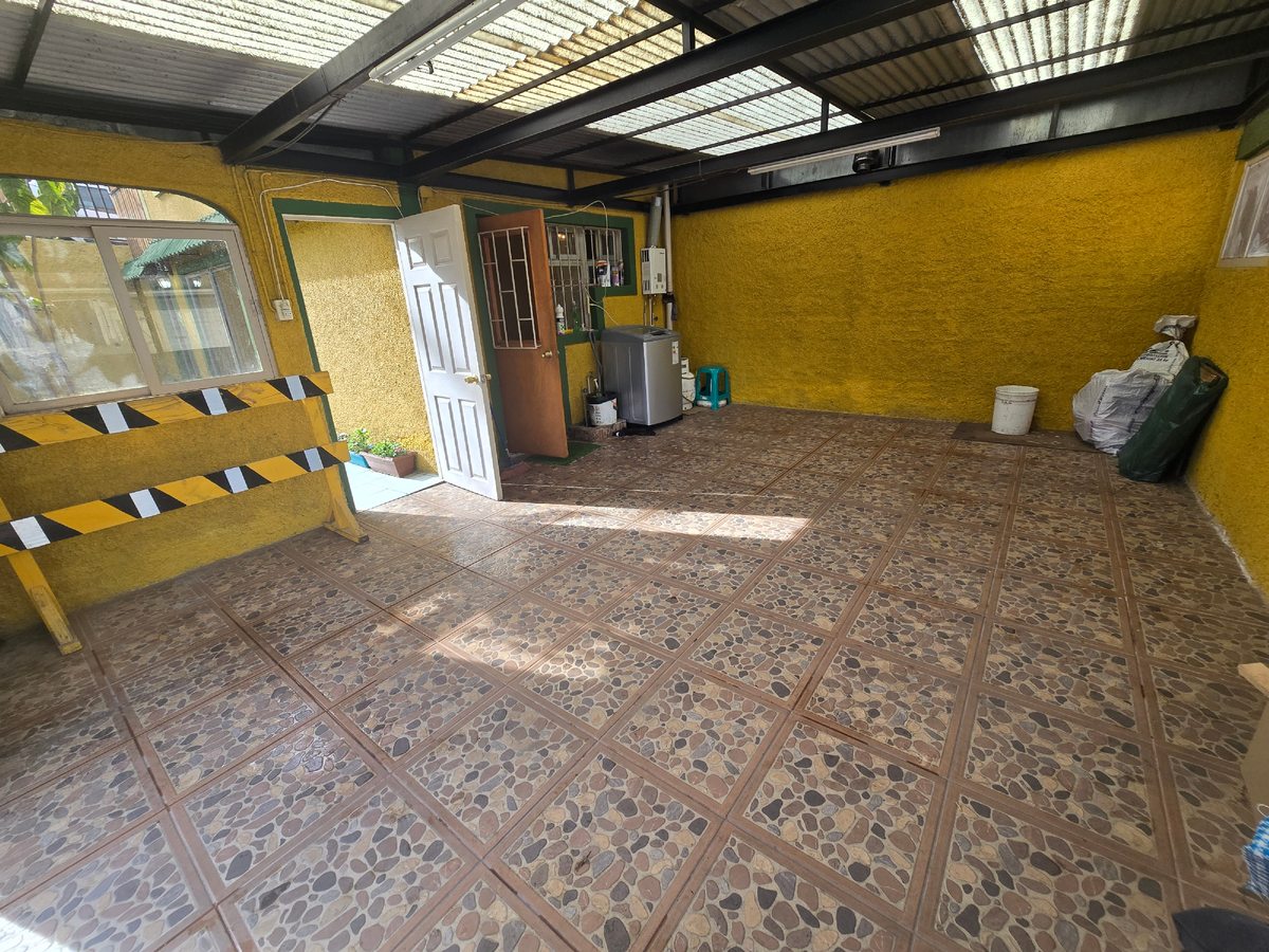 ESTACIONAMIENTO