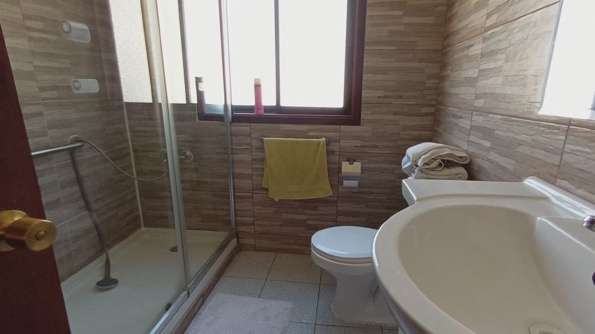 Baño remodelado en suite