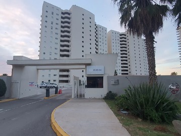 Entrada a Condominio