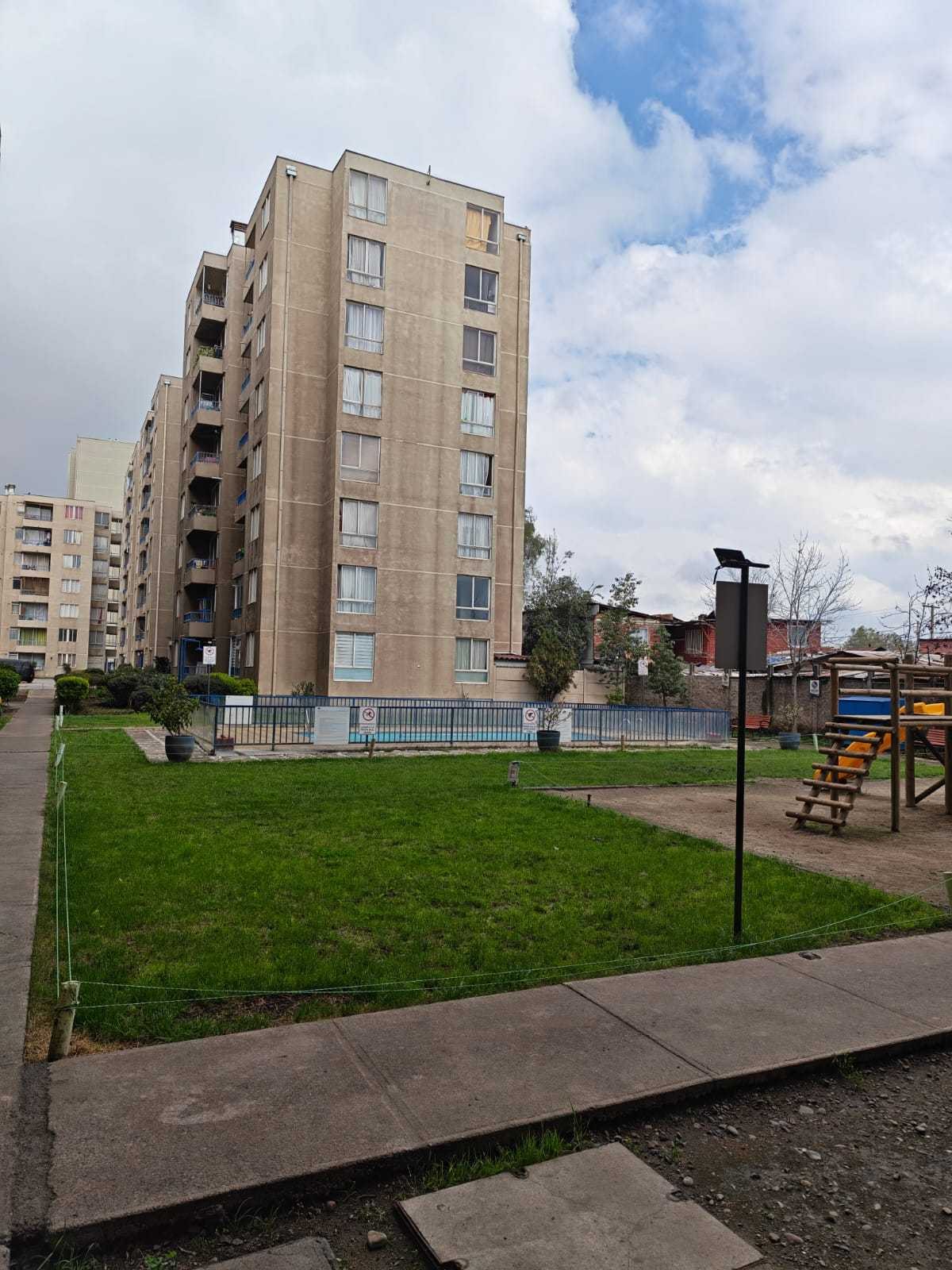 Departamento en Venta en La Cisterna, Se Vende Departamento cerca Metro La Cisterna (180666)