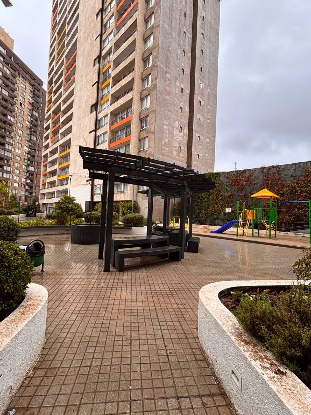 Departamento en Venta en La Florida, Confort y Estilo en Pleno Centro Urbano (179381)