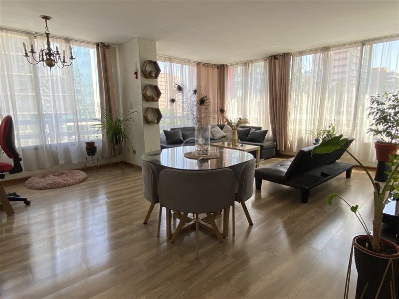 Departamento en Venta en Las Condes, Manquehue / Los Militares