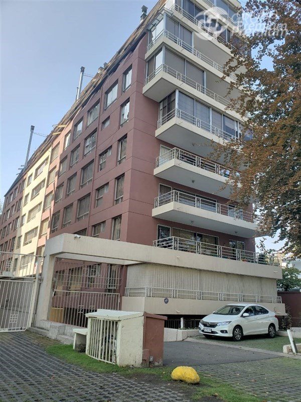 Departamento en Venta en Las Condes, San pascual / metro escuela militar 1d y 1b con estacionamiento y bodega
