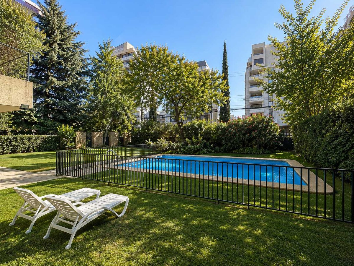 Departamento en Venta en Las Condes, Venta depto almagro terraza de 10mts 3d+2b+2bx (173726)