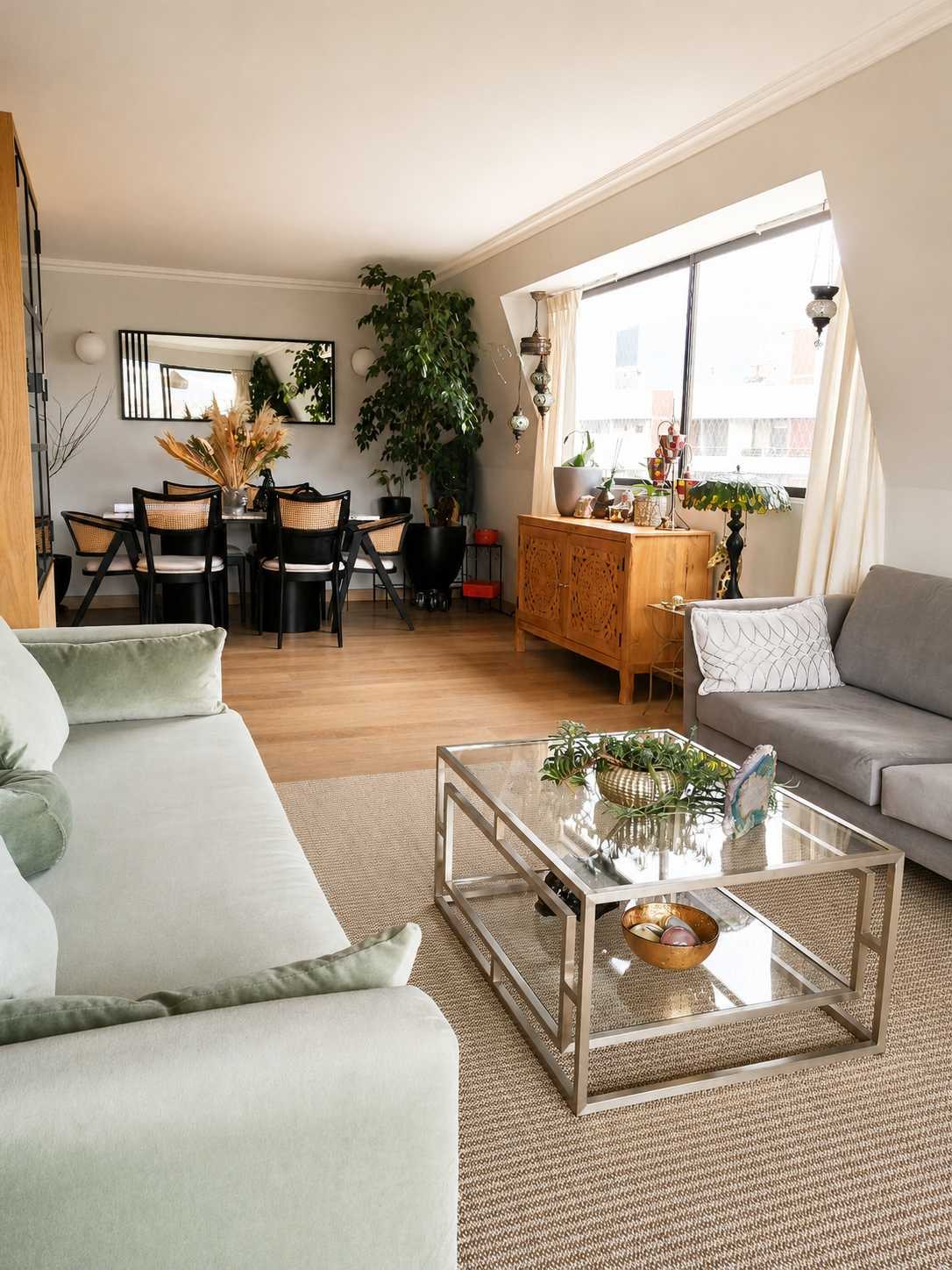 Departamento en Venta en Las Condes, Venta 3D3B Amplio | 2E+1B | Metro el Golf (170744)