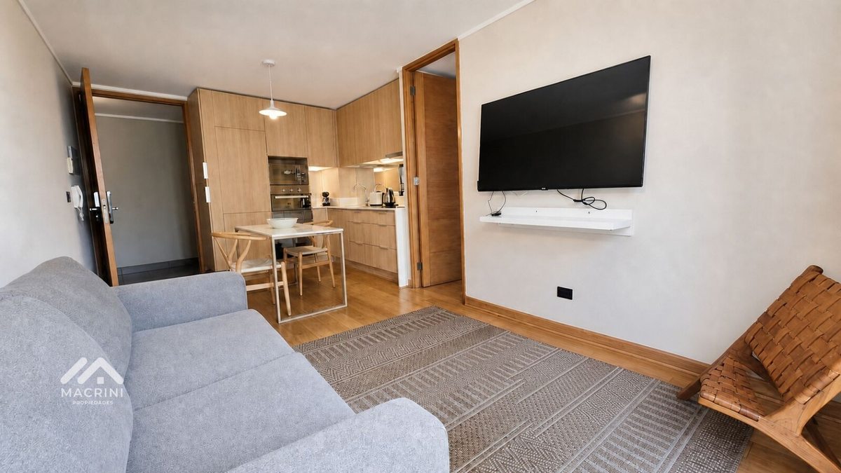 Departamento en Venta en Las Condes, Barrio El Golf / Metro Alcántara, Las Condes