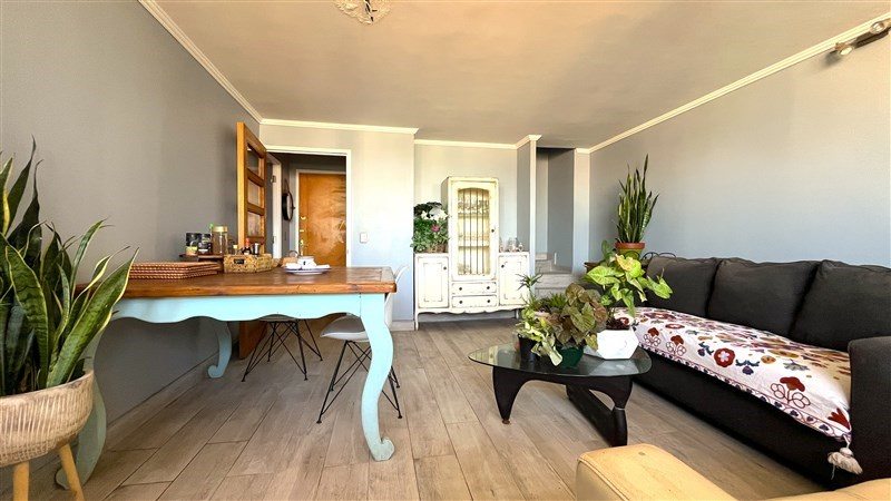 Departamento en Venta en Las Condes, Duplex de 2 dormitorios y 2 baños con exquisita terraza privada de 30 mt2 aprox.