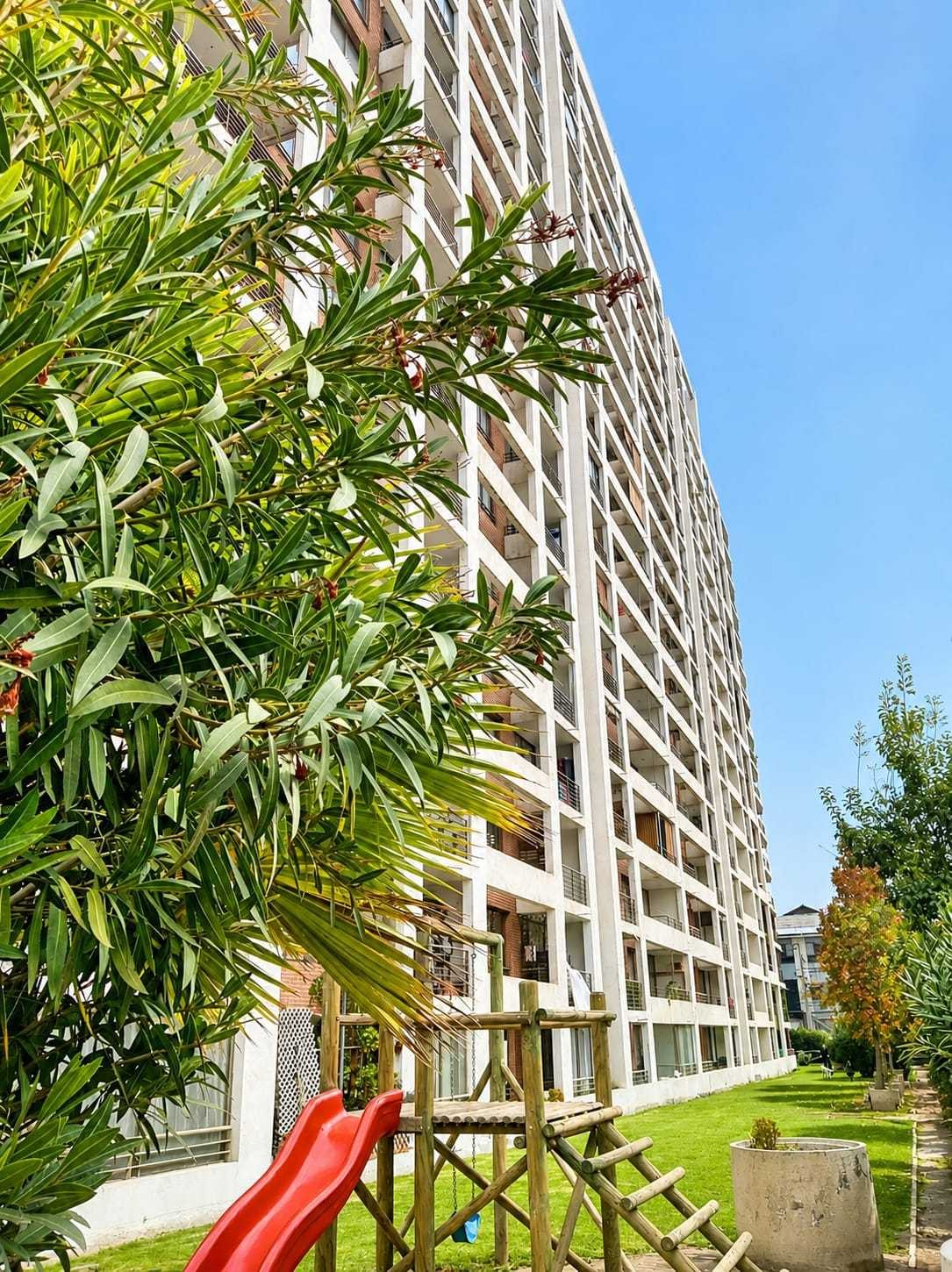 Departamento en Venta en Macul, Espacioso y Luminoso Hogar para Disfrutar (174323)