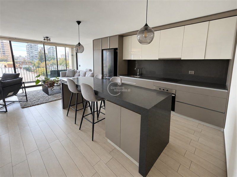 Departamento en Venta en Ñuñoa, Metro Simón Bolivar