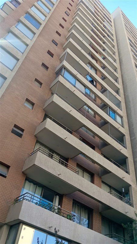 Departamento en Venta en Ñuñoa, Avenida Irarrazabal a 2 cuadras de Estacion de Metro Plaza Egaña y autopista Americo Vespucio