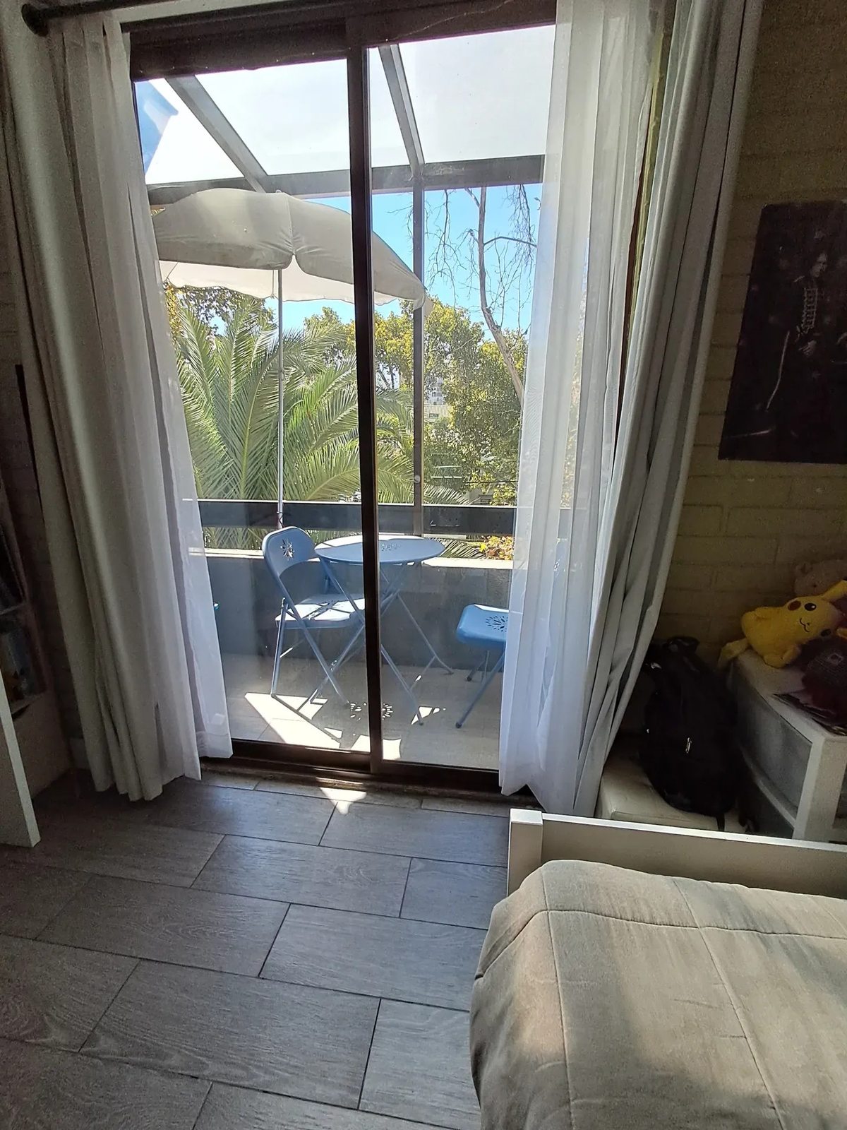 Terraza compartida por 2 dormitorios