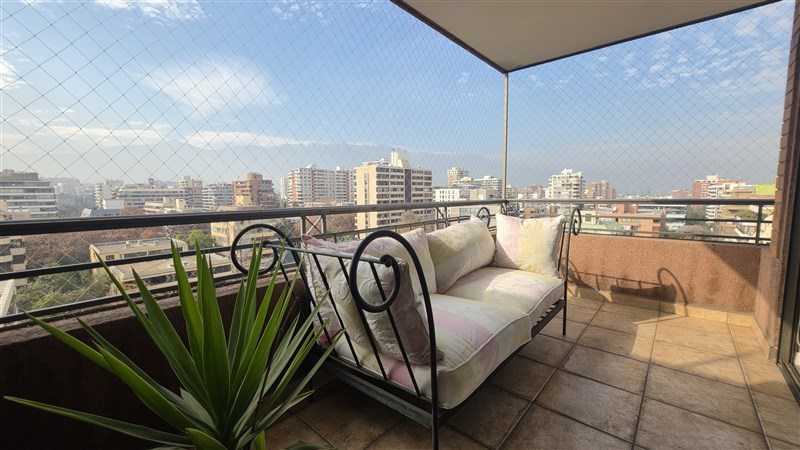 Departamento en Venta en Providencia, Plaza las lilas