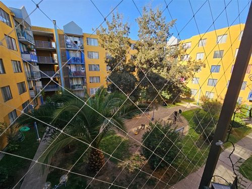 Departamento en Venta en Recoleta, 3 dorm. Condominio cerrado estacionamiento. Los zapadores