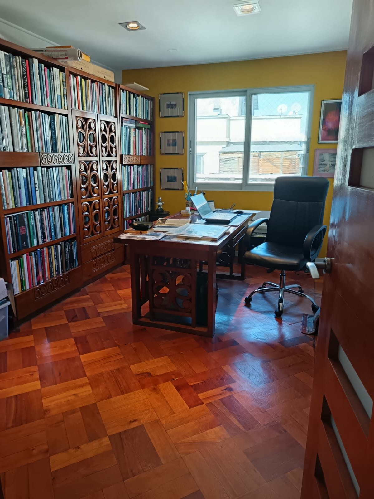 Dormitorio o escritorio