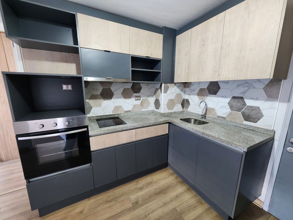 Departamento en Venta en Santiago, Chiloé 1951, Santiago, Región Metropolitana de Santiago 8320000, Chile