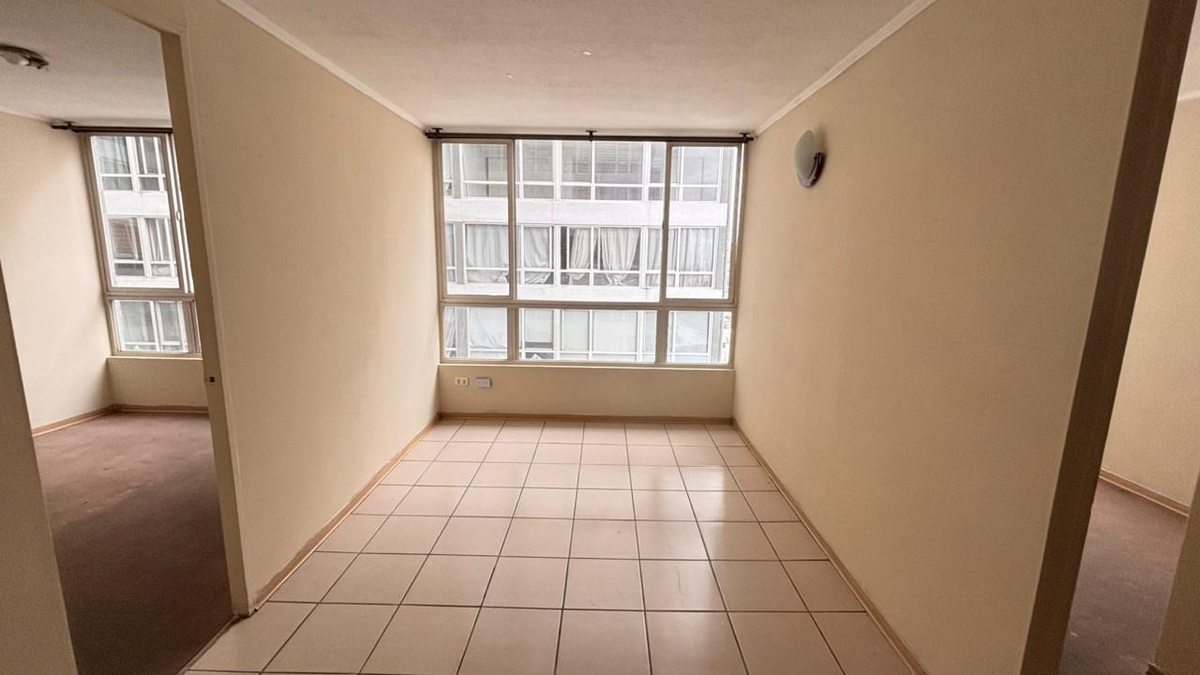 Oferta Zenteno 2D1B Bodega (Departamento)