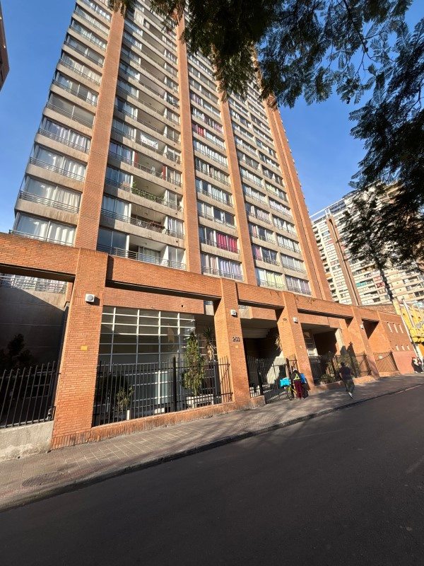 Departamento en Venta en Santiago, Se vende amplio departamento en san isidro 250