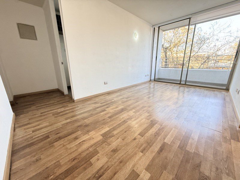 Departamento en Venta en Santiago, Ma - Chiloé 1295 esquina Santiaguillo 2Dorm 2 baños cocina cerrada balcón estacionamiento y bodega impecable