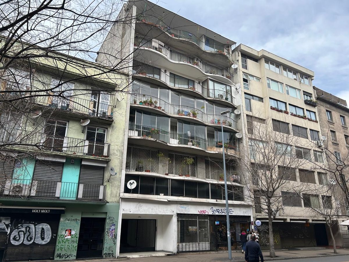 Departamento en Venta en Santiago, Merced 320, Santiago, Región Metropolitana de Santiago 8320000, Chile