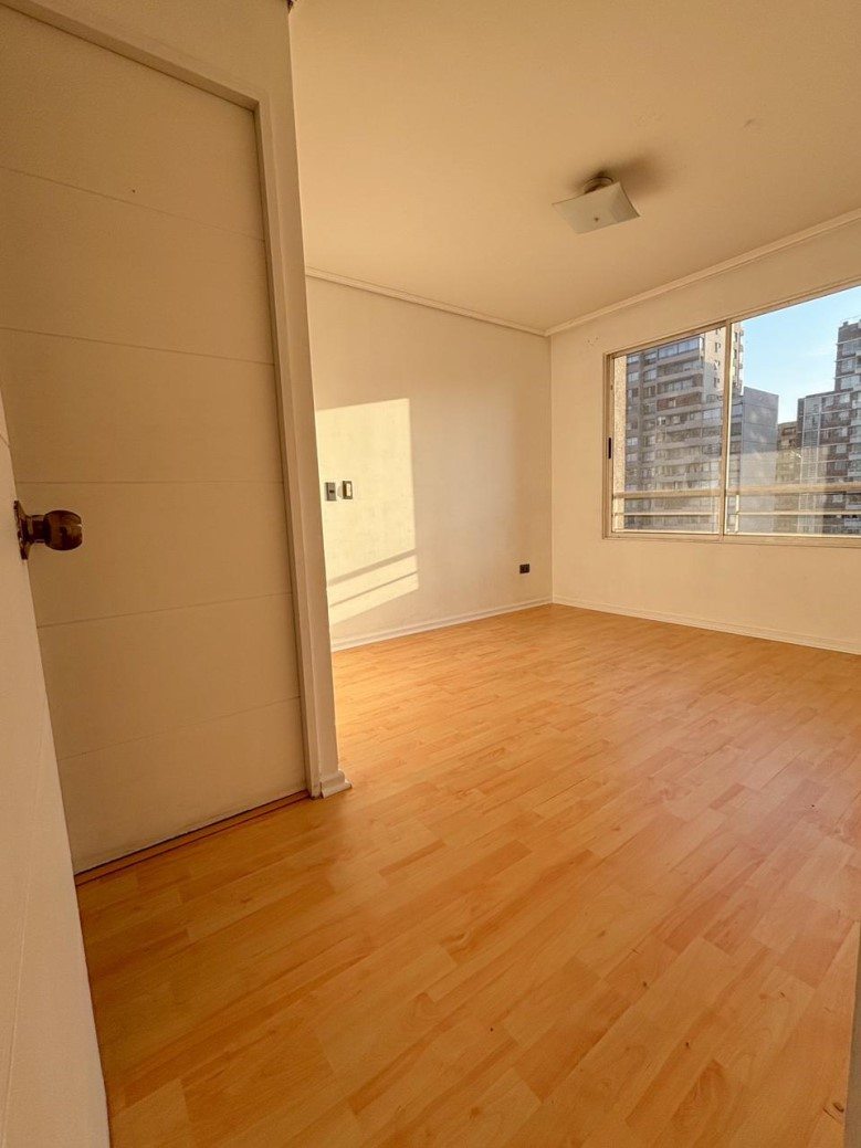 Departamento en Venta en Santiago, Sta victoria con rauli a una cuadra de portugal